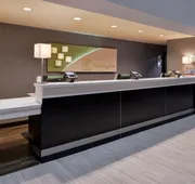 Holiday Inn Hotel & Suites Beaumont Plaza (I-10 & Walden) by IHG hotel detail image 7