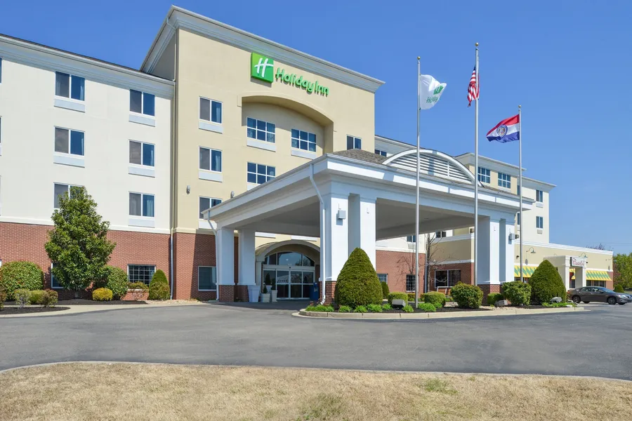 Holiday Inn Poplar Bluff by IHG hotel detail image 6