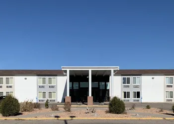 Americas Best Value Inn Scottsbluff hotel thumbnail 2
