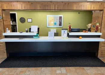 Americas Best Value Inn Scottsbluff hotel thumbnail 5