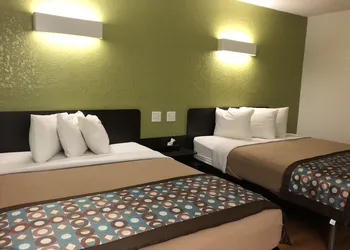 Americas Best Value Inn Scottsbluff hotel thumbnail 7