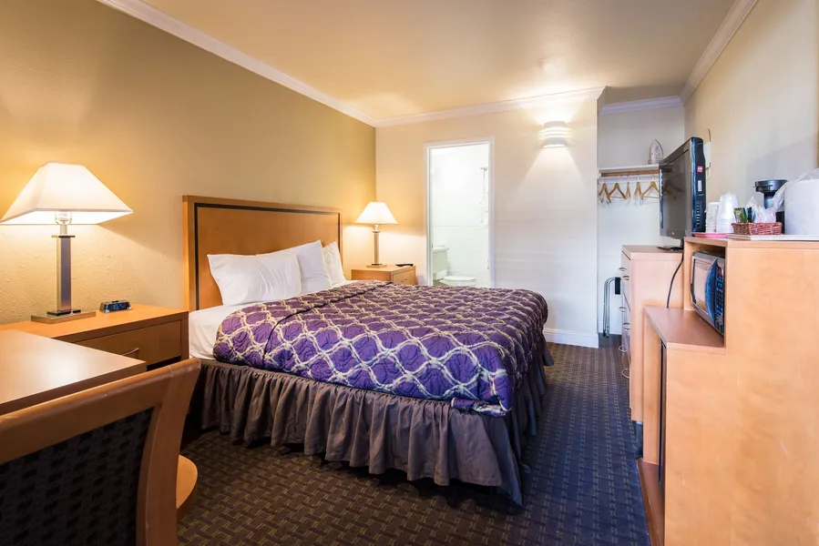 SOMA Park Inn – Civic Center hotel detail image 6