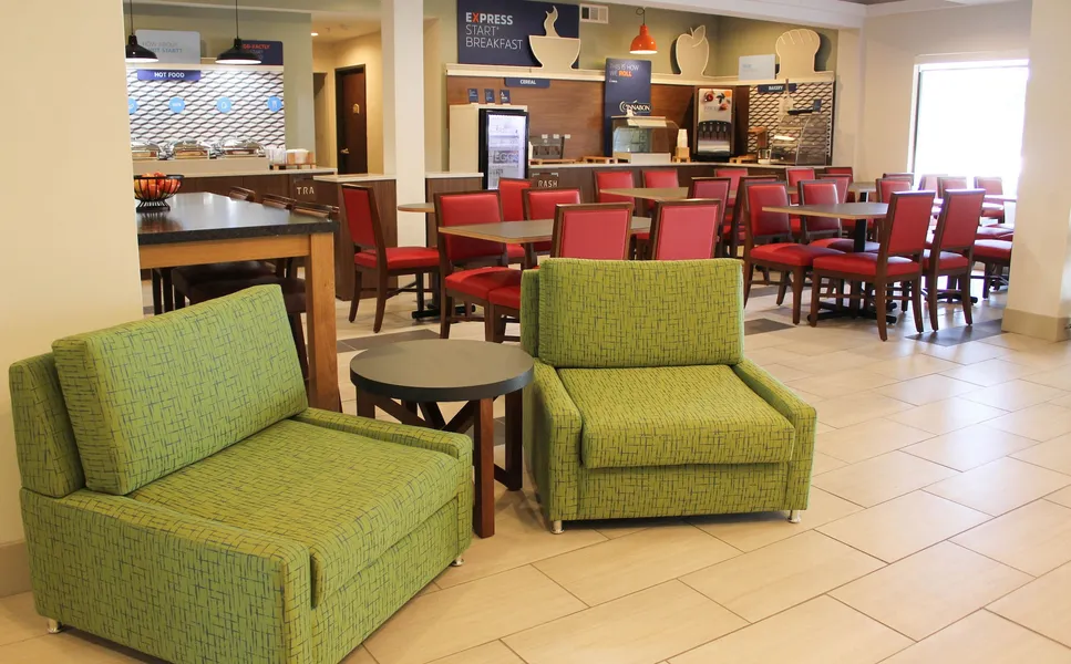 Holiday Inn Express Osage Beach - Lake Of The Ozarks by IHG hotel detail image 2