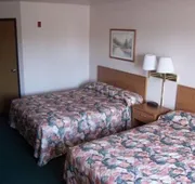 Budget Host Inn & Suites hotel detail image 4