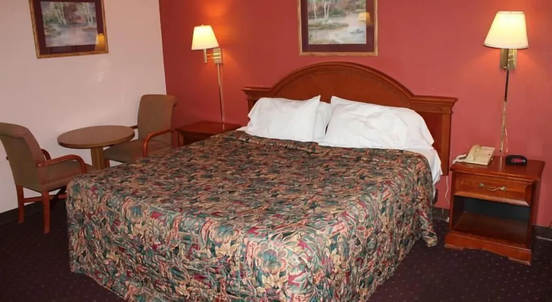Andrew Johnson Inn hotel detail image 6