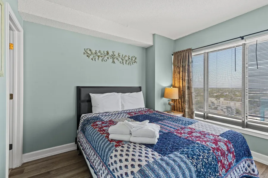 The Palace Resort by Elliott Beach Rentals hotel detail image 6