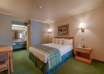 Brandin' Iron Inn hotel thumbnail 7