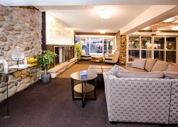 Best Western Plus Ottawa/Kanata Hotel & Conference Centre hotel thumbnail 3