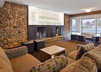 Best Western Plus Ottawa/Kanata Hotel & Conference Centre hotel thumbnail 4
