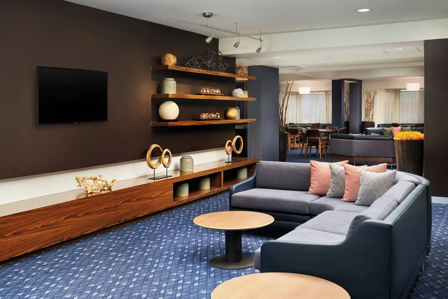 Courtyard® by Marriott® Baton Rouge South hotel detail image 2