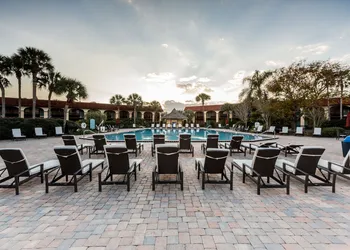 Maingate Lakeside Resort hotel thumbnail 3