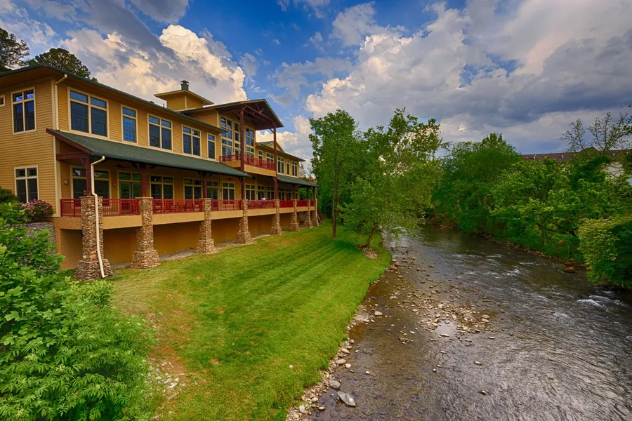 RiverStone Condo Resort & Spa hotel detail image 6