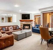 Ski In, Ski Out 1 Bedroom at the Eagle Bahn Gondola in Lionshead hotel detail image 3