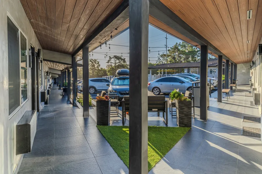 Monterey Surf Inn hotel detail image 6