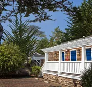 Lighthouse Lodge And Cottages hotel detail image 4