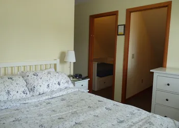 Driftwood Inn and Seaside Lodges hotel thumbnail 7