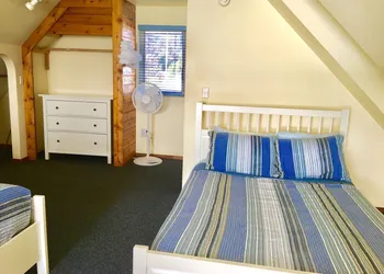 Driftwood Inn and Seaside Lodges hotel thumbnail 8