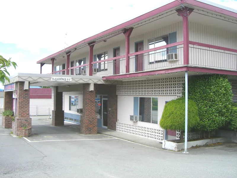 Alberni Inn hotel detail image 6