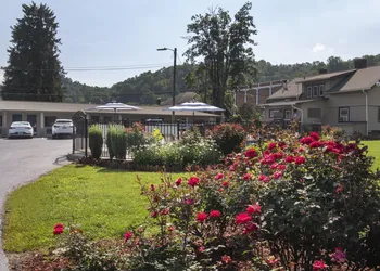 Relax Inn hotel thumbnail 3