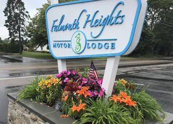 Falmouth Heights Motor Lodge hotel thumbnail 2