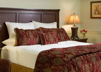 Grand Harbor Inn hotel thumbnail 8