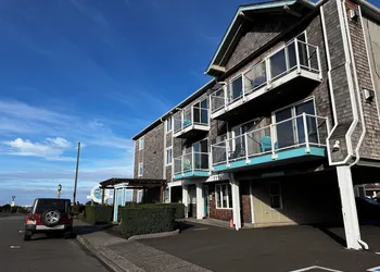 Inn at the Shore hotel thumbnail 3