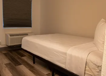 Quality Inn Elk Grove-Sacramento hotel thumbnail 5