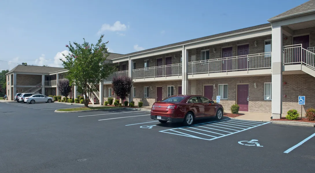 Affordable Corporate Suites of Salem hotel detail image 6