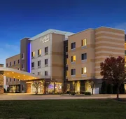Fairfield Inn & Suites St. Louis Pontoon Beach/Granite City hotel detail image 3