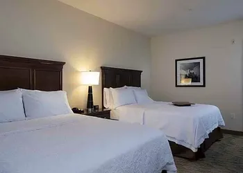 Hampton Inn and Suites Airdrie hotel thumbnail 2