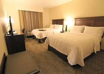Hampton Inn and Suites Airdrie hotel thumbnail 3