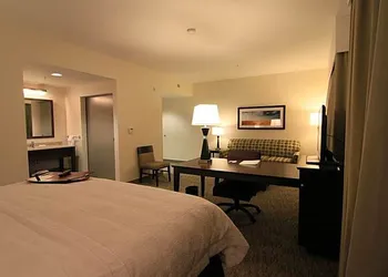 Hampton Inn and Suites Airdrie hotel thumbnail 7