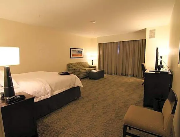 Hampton Inn and Suites Airdrie hotel detail image 4
