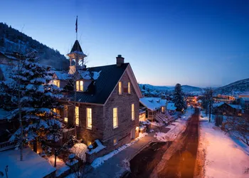 Washington School House hotel thumbnail 6