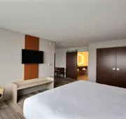Holiday Inn Express & Suites Fond Du Lac by IHG hotel detail image 4