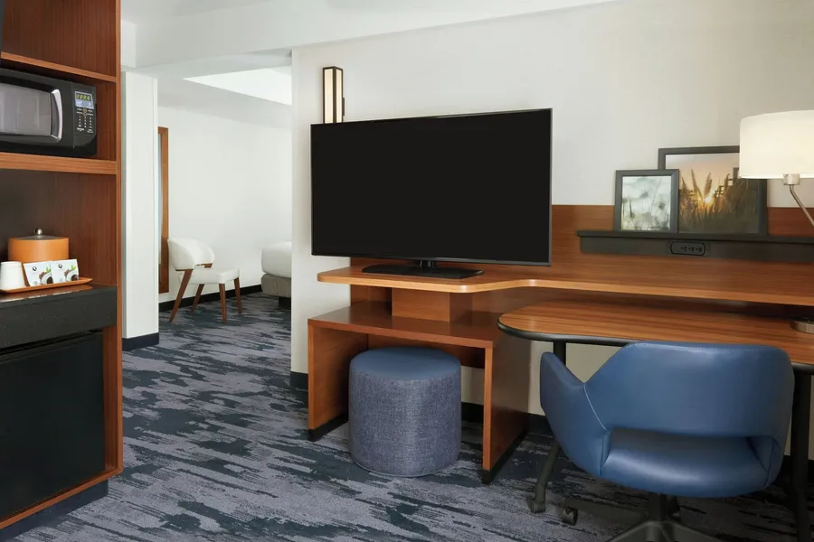 Fairfield Inn & Suites by Marriott Calgary Downtown hotel detail image 6