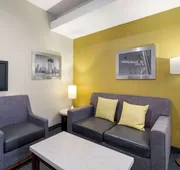 Best Western Plus Gardena Inn & Suites hotel detail image 7