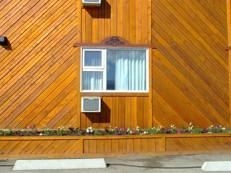 Yukon Inn hotel detail image 2