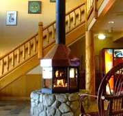Yukon Inn hotel detail image 5