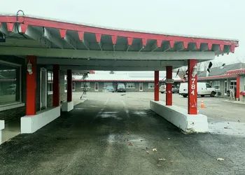 Travellers Motel hotel thumbnail 2