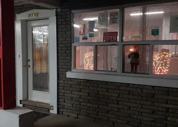 Travellers Motel hotel thumbnail 5
