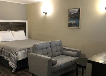Greenside motel hotel thumbnail 5
