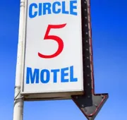 Circle 5 Motel hotel detail image 3