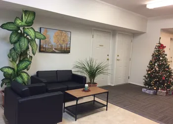 Cactus Tree Inn hotel thumbnail 4