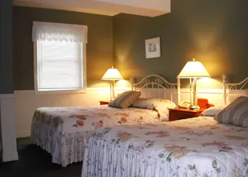 Canterbury Inn hotel thumbnail 5