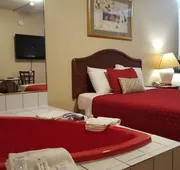 Niagara Inn & Suites hotel detail image 5