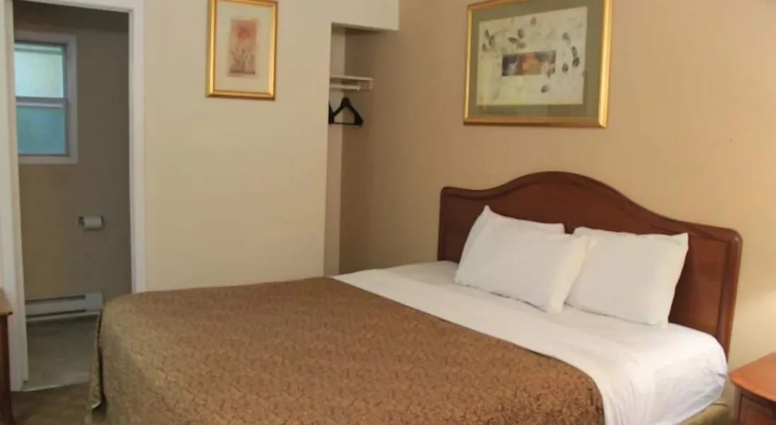 Niagara Inn & Suites hotel detail image 6