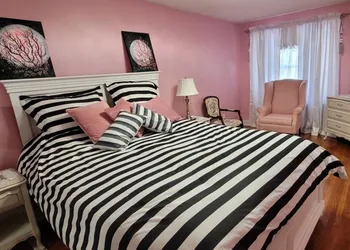All Seasons Bed & Breakfast hotel thumbnail 6