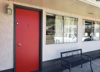 Sportsman Motel hotel thumbnail 2