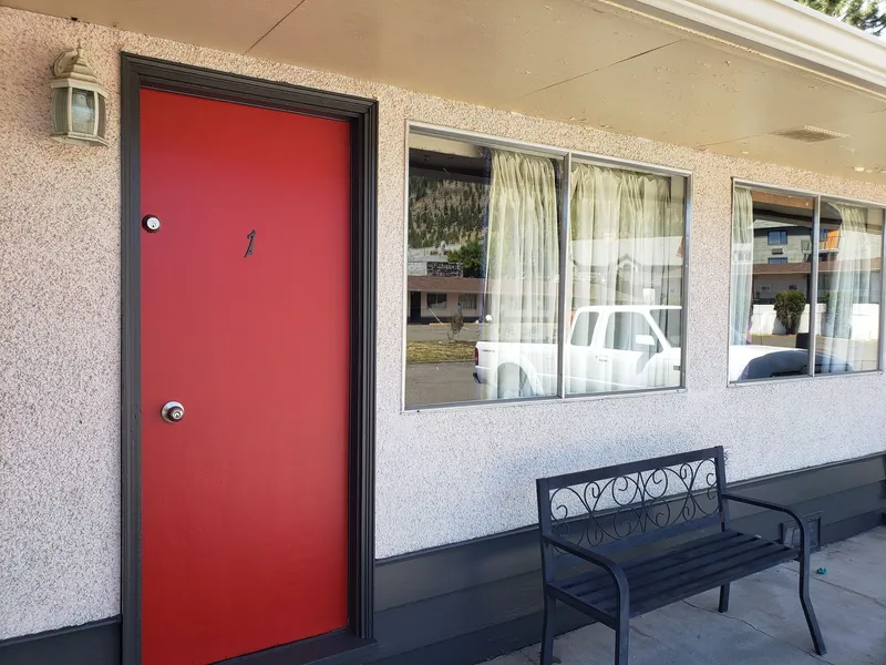 Sportsman Motel hotel detail image 2